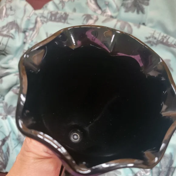 Vintage L.E. Smith Black Amethyst Glass Trophy Vase ~ Embossed Dancing Nymphs - Picture 13 of 16